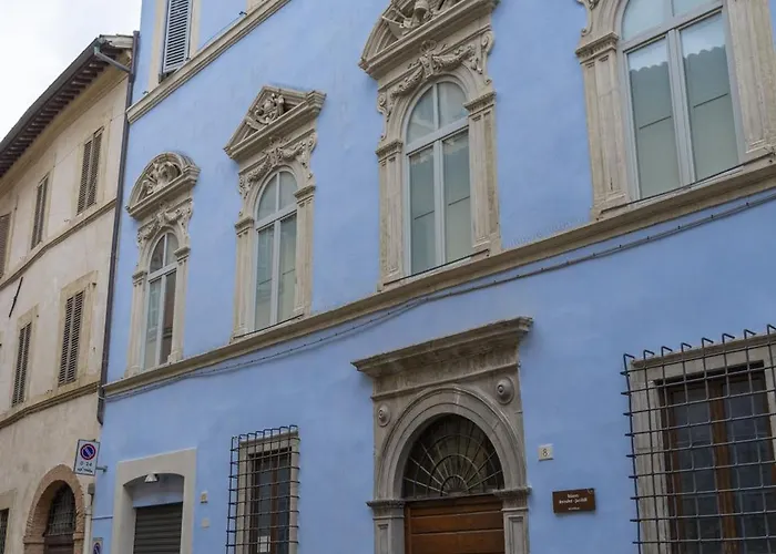 Via Cairoli By Ospitaci